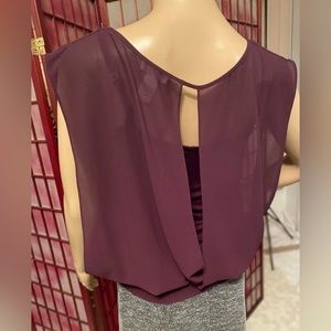 burgundy Top size XS